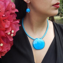 DISCO 2 TURQUOISE aqua two-tone modern art to wear murano glass statement necklace on rubber tubino cord, handmade in Italy